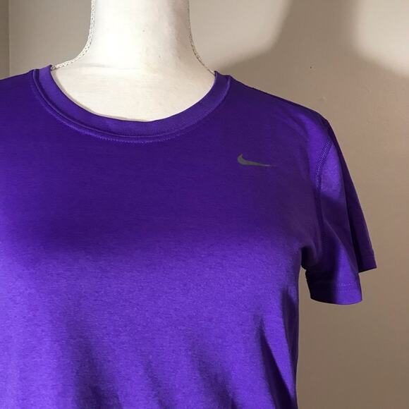 NIKE Dri Fit Top - Picture 5 of 6